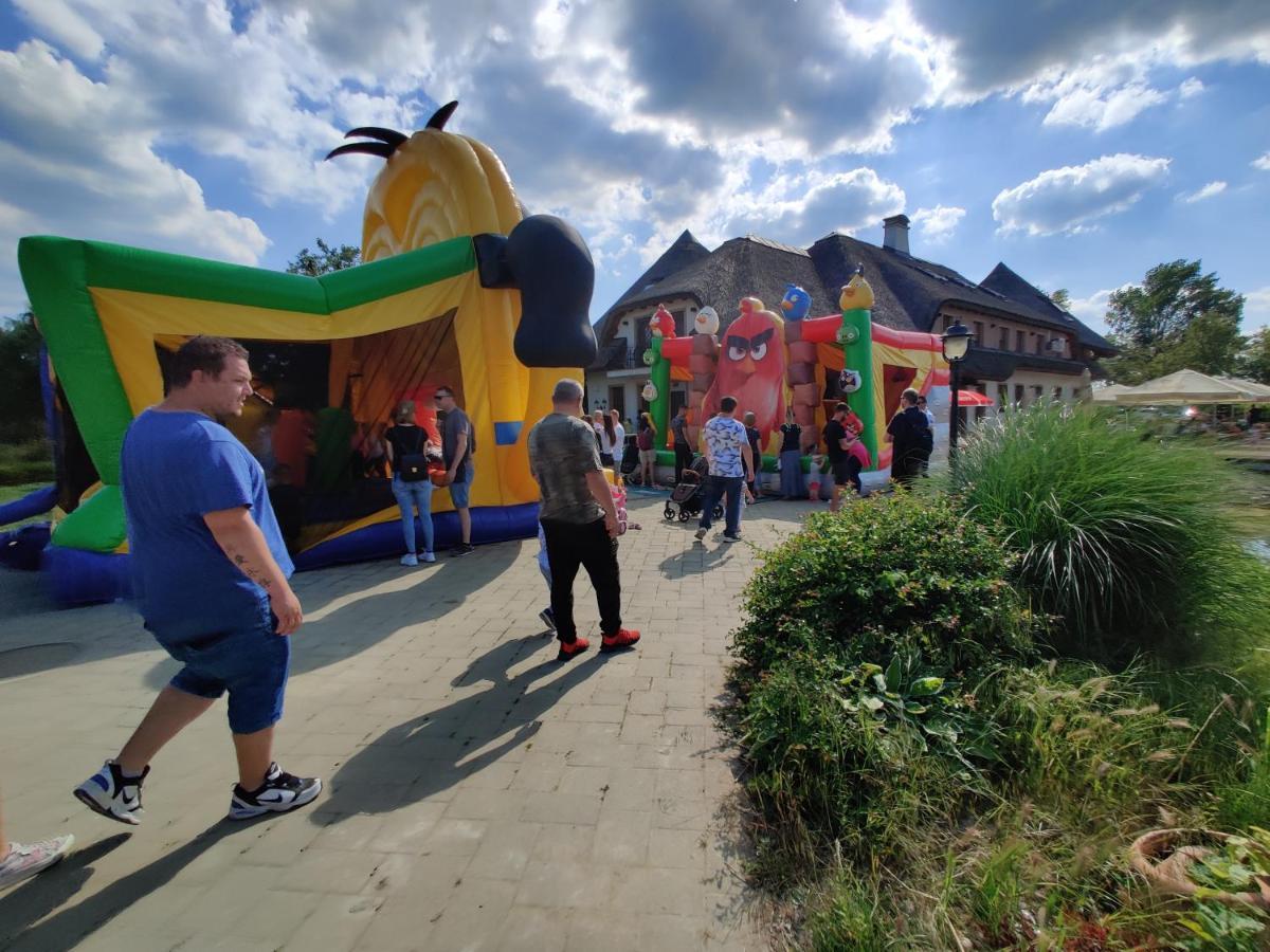 Penzion Eko Park Piestany Buitenkant foto